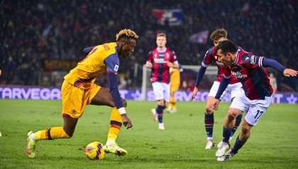  罗马锋线哑火客场不敌维罗纳跌出欧冠区  